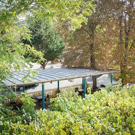 Salugral Termal فندق