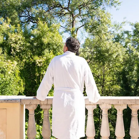 فندق Salugral Termal